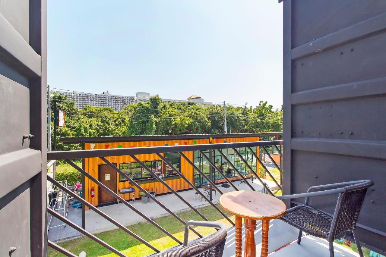 Jn9 Poshtel Hotel Pattaya Luaran gambar