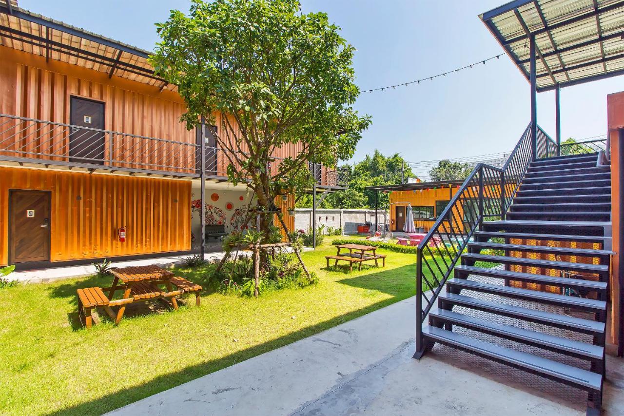 Jn9 Poshtel Hotel Pattaya Luaran gambar